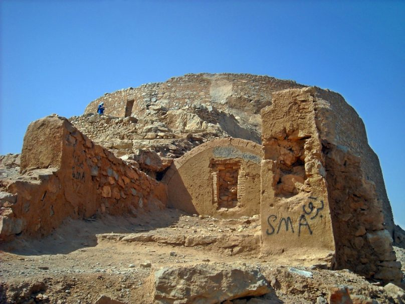 <em>Torres del silencio</em> (Yazd, Irán)