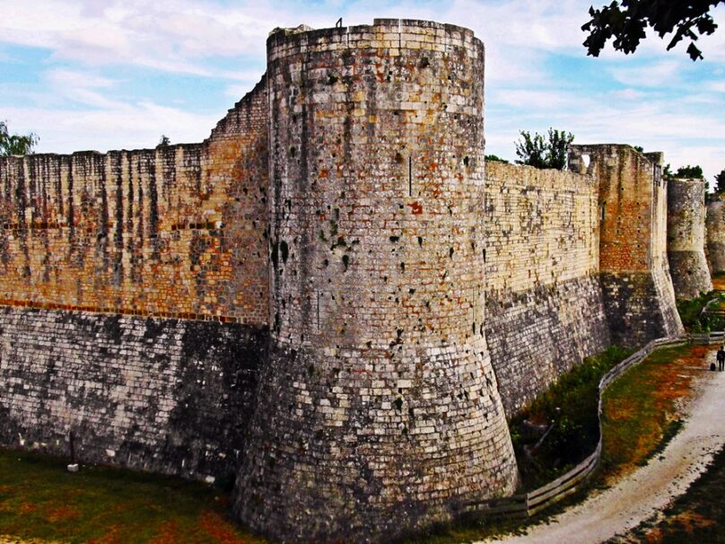 Muralla de Provins (Provins, Francia)