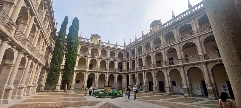 ColegioMayordeSanIldefonsoAlcaladeHenares_08