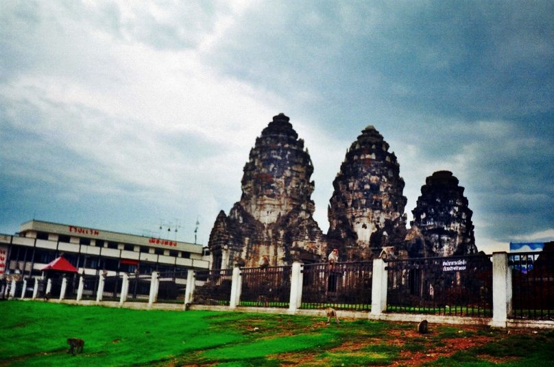 Phra Prang Sam Yot (Lopburi, Tailandia)