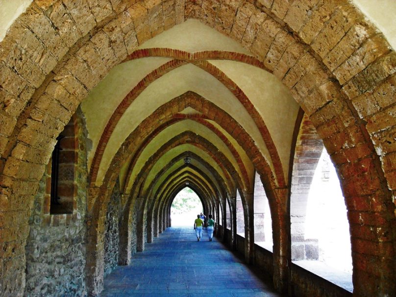 Monasterio de Nuestra Señora de Valvanera (Municipio de Anguiano, La Rioja)