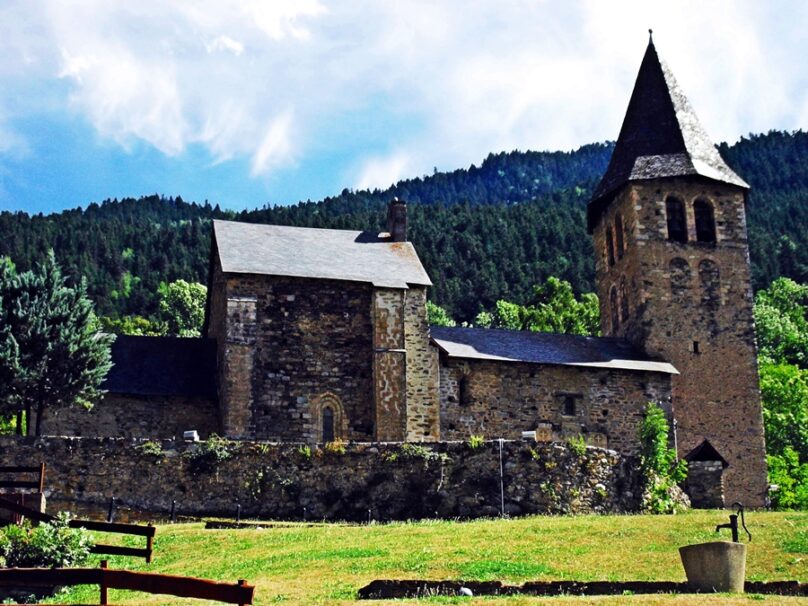 Iglesia de San Pedro (Escunhau, Cataluña)