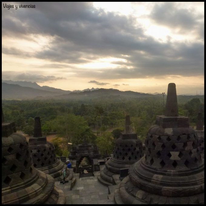 Borobudur_Viajes_y_vivencias_02