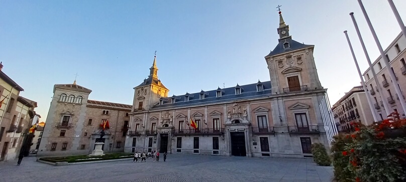 PlazadelaVillaMadrid_07