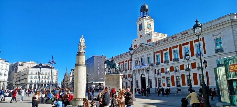 10 plazas madrileñas de obligada reseña