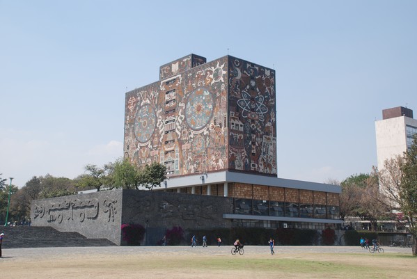 UNAM (por Jorge Sánchez)