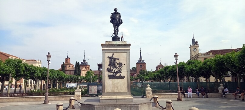 PlazadeCervantesAlcaladeHenares_08