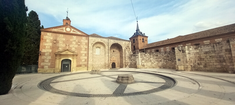PlazadeCervantesAlcaladeHenares_10
