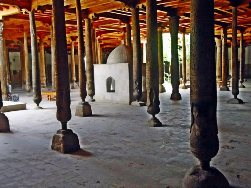 Mezquita del Viernes (Khiva, Uzbekistán)