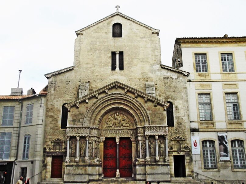 Iglesia de Saint Trophime (Arles, Francia)