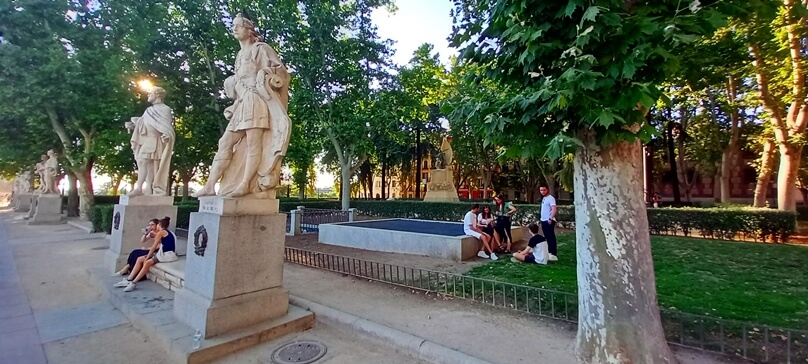 PlazadeOrienteMadrid_12