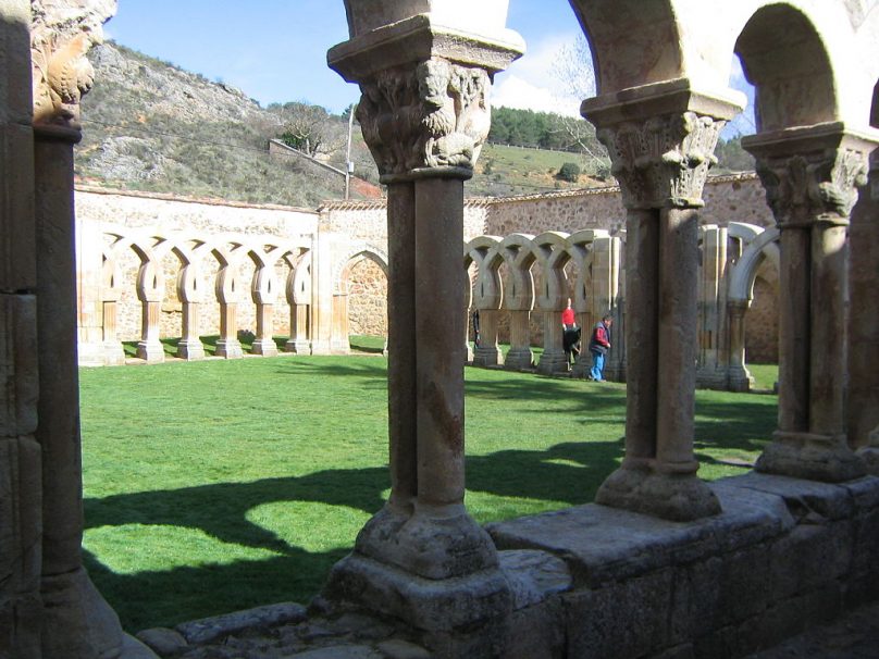 Claustro de San Juan de Duero (Municipio de Soria, Castilla y León)