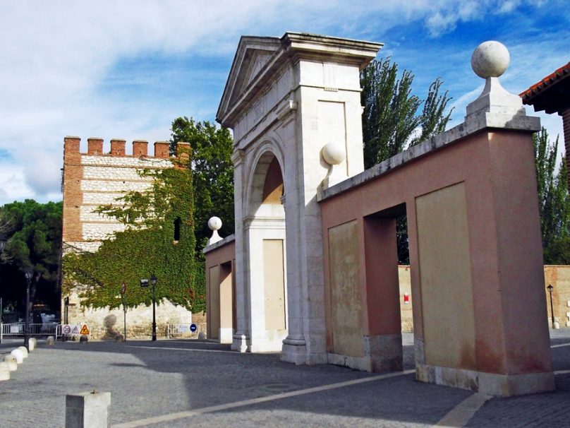 Puerta de Madrid (Alcalá de Henares, Comunidad de Madrid)