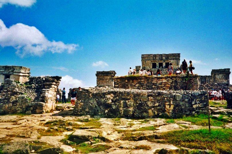 <em>El Castillo</em> (Estado de Quintana Roo, México)