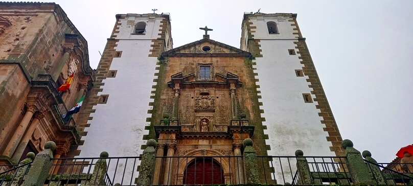 Iglesia de San Francisco Javier (Cáceres, Extremadura)