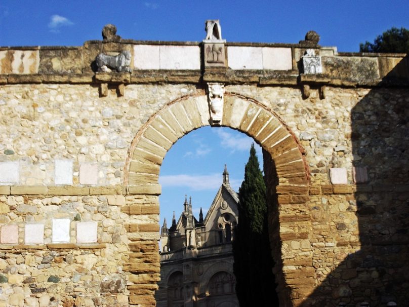 Arco de los Gigantes (Antequera, Andalucía)