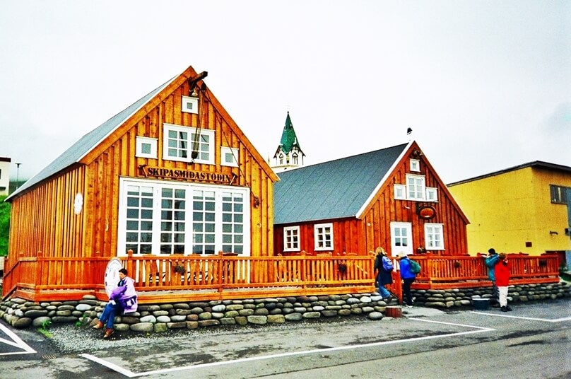 Husavik_02