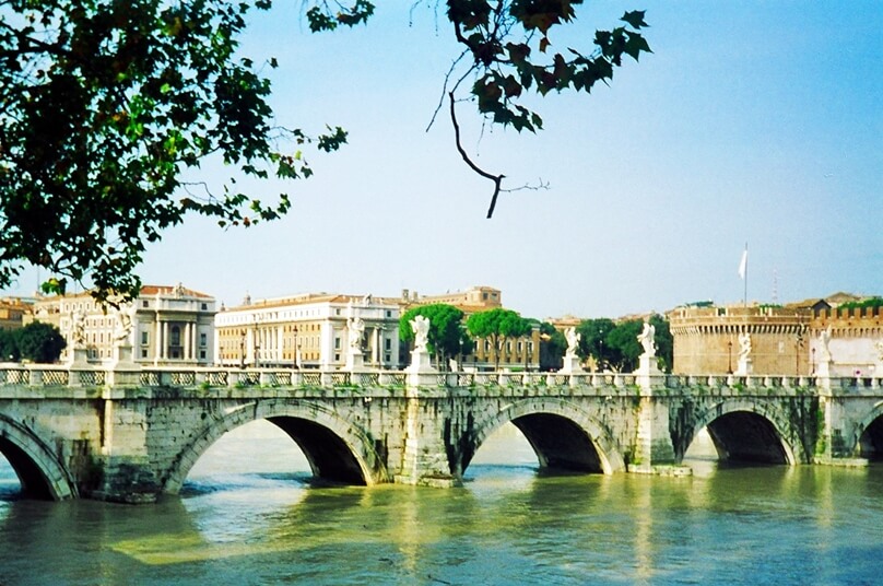 Ponte Sant’Angelo (Roma, Italia)