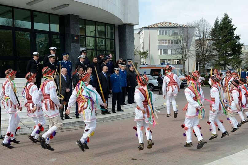 Danzas de muchachos en Rumanía (Rumanía)